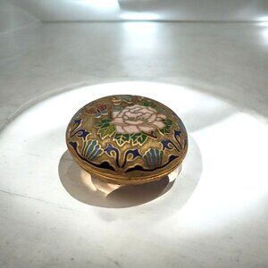 3" Vtg Chinese cloisonne enamel-on-gilt-brass round Trinket Box W Lid Flowers Bu
